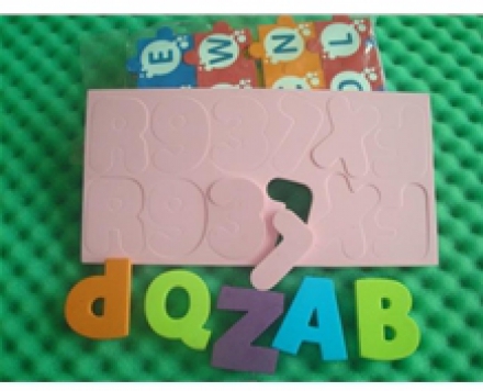 玩具礼品模具开发